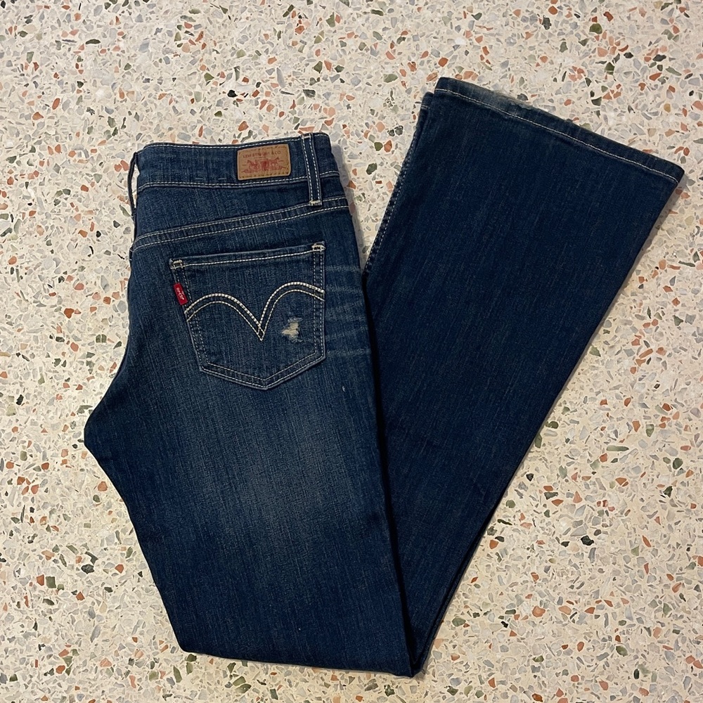 Levi's Women's Dark Blue Boot Cut Jeans size 1M